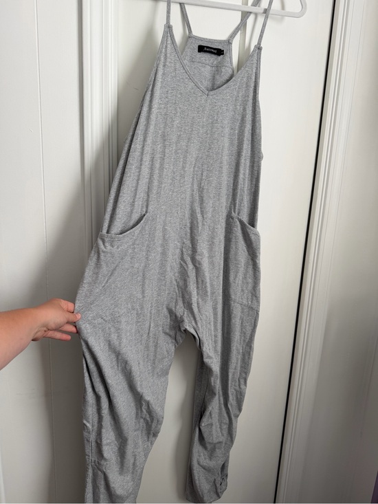 Zara Pants - Zara Light Gray Strappy V-Neck Casual Jumpsuit